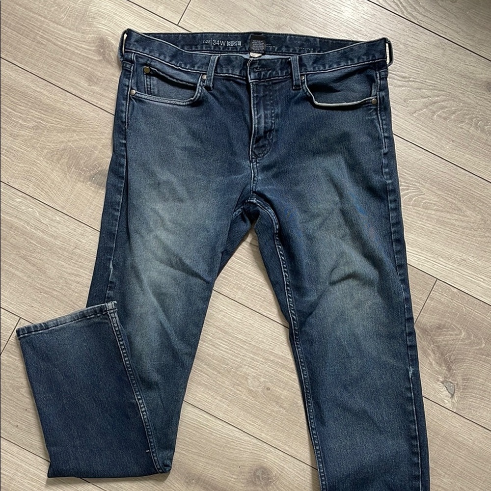 Marc Anthony Blue Slim Jeans with Subtle Fading 34x32